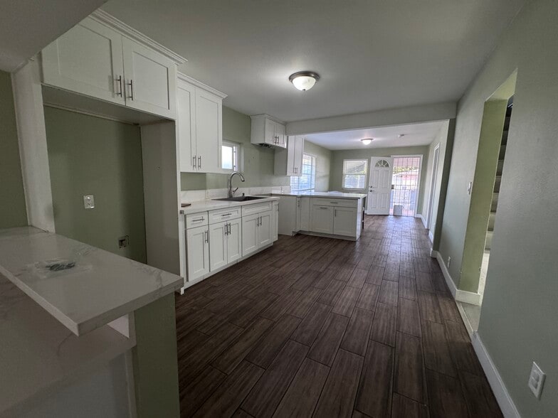 More Photos Of 11830 161st St, Norwalk Land For Sale