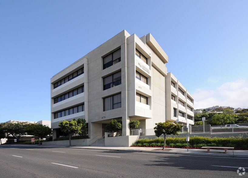 More Photos Of 675 Camino de los Mares, San Clemente Medical For Lease