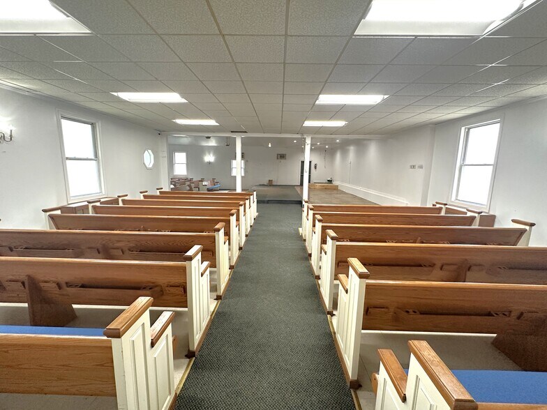 More Photos Of 346 Denison St, Baltimore Religious Facility For Sale