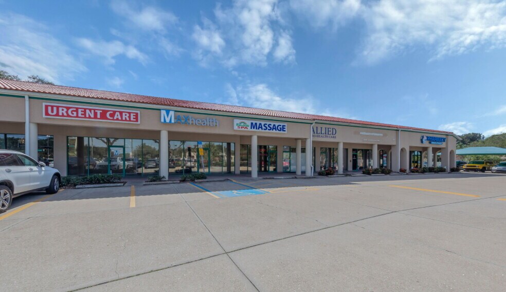 More Photos Of 8620 S Tamiami Trl, Sarasota Storefront Retail Office For Lease