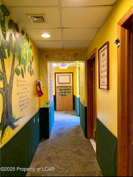 More Photos Of 18 Country Rd, Shavertown Medical For Sale