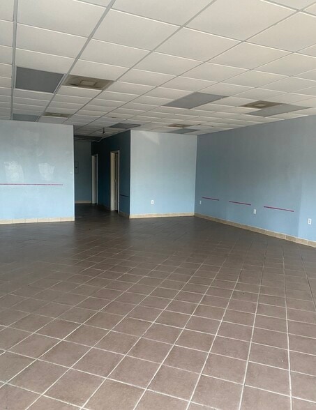 More Photos Of 2210 Allen Genoa Rd, Houston Freestanding For Lease