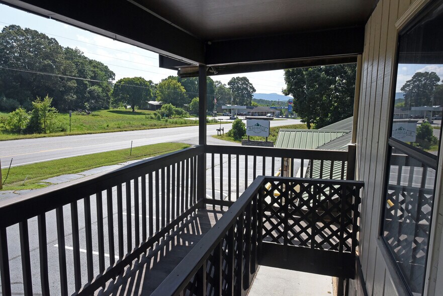 More Photos Of 10 Deer Crossing Trl, Blairsville Office For Lease