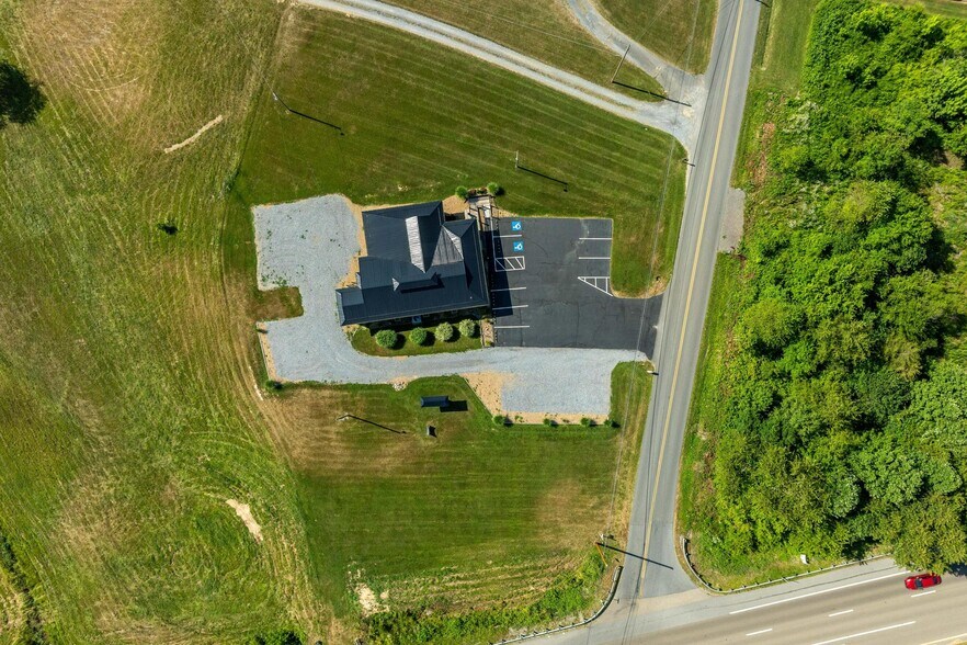 More Photos Of 364 Opie Arnold Rd, Limestone Medical For Sale