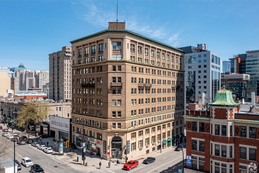 More Photos Of 1538 Rue Sherbrooke O, Montréal Medical For Lease