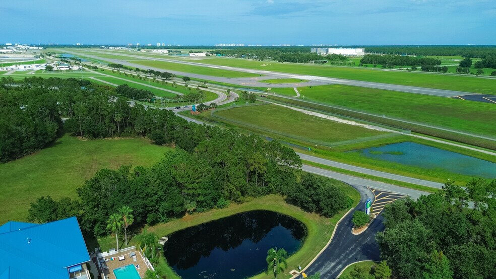 More Photos Of 90 Professional Blvd, Daytona Beach Hotel For Sale