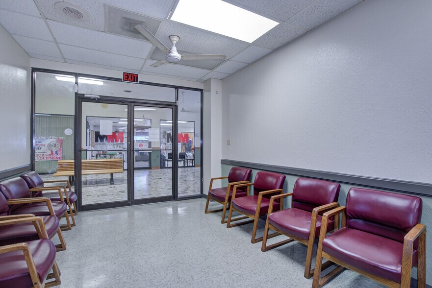 More Photos Of 864 Central Blvd, Brownsville Medical For Sale