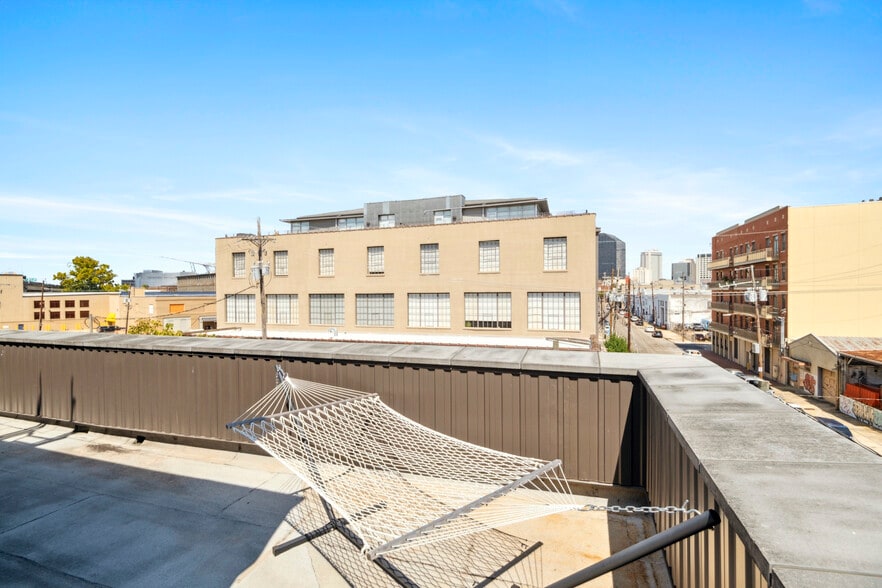 More Photos Of 1131 Tchoupitoulas St, New Orleans Storefront Retail Office For Sale