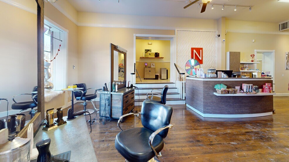 More Photos Of 33-39 N Main St, Wallingford Office For Lease