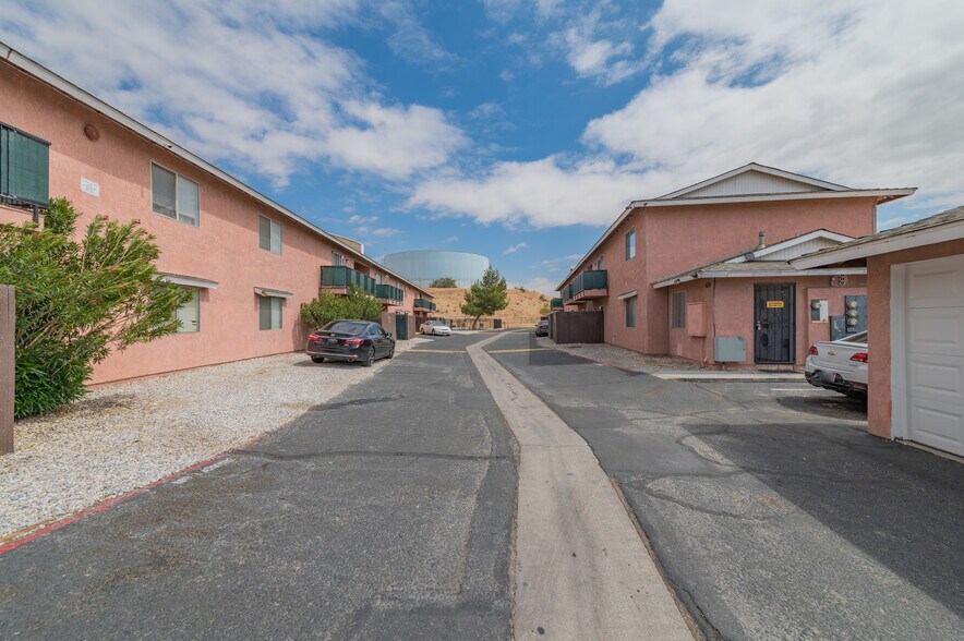 More Photos Of 16518 Avalon Ave, Victorville Apartments For Sale