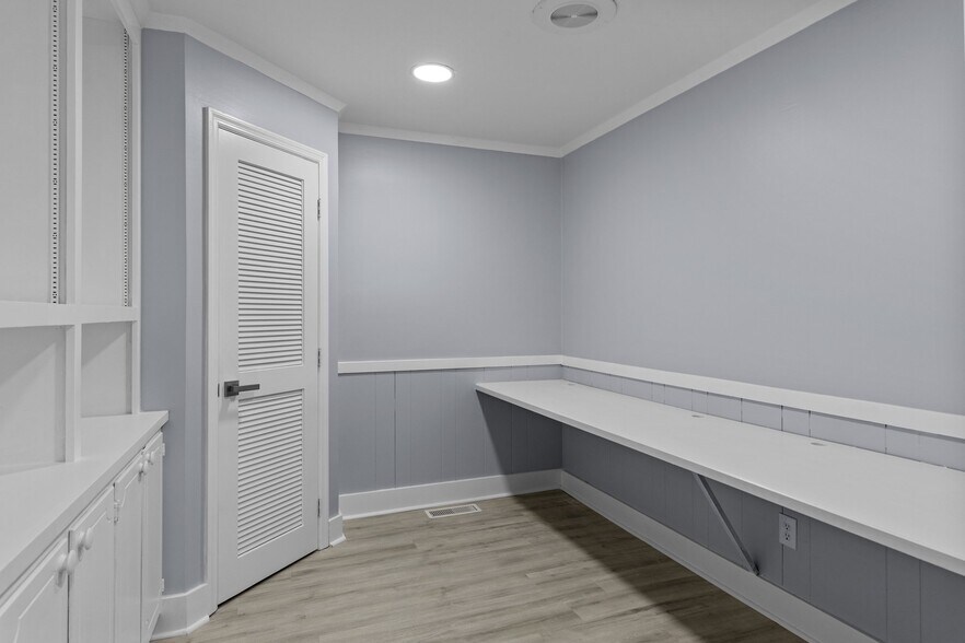 More Photos Of 208 Penny Ln, Morehead City Medical For Sale