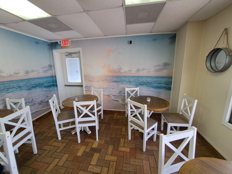 More Photos Of 220 W Front St, Evergreen Freestanding For Sale