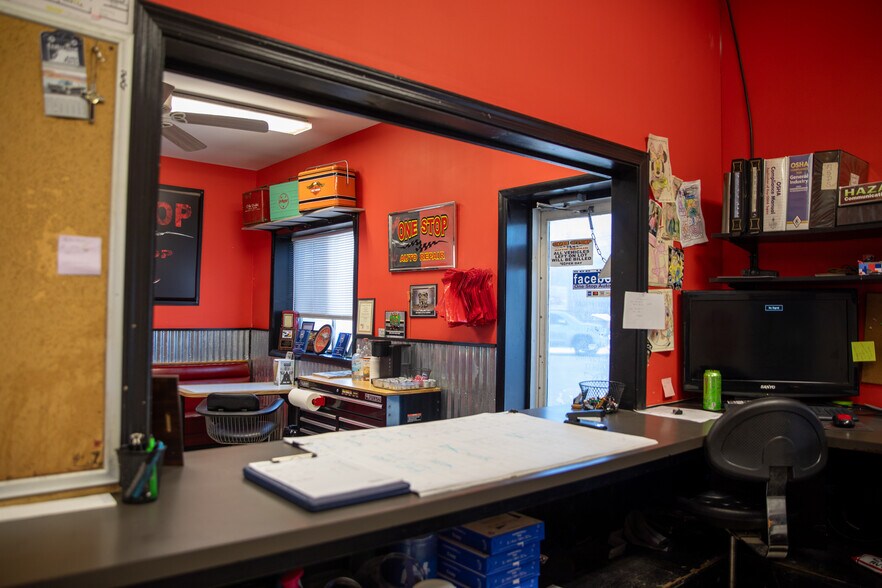 More Photos Of 2098 Bay Rd, Milford Industrial For Sale