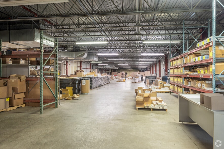 More Photos Of 4437 E 49th St, Cleveland Warehouse For Lease
