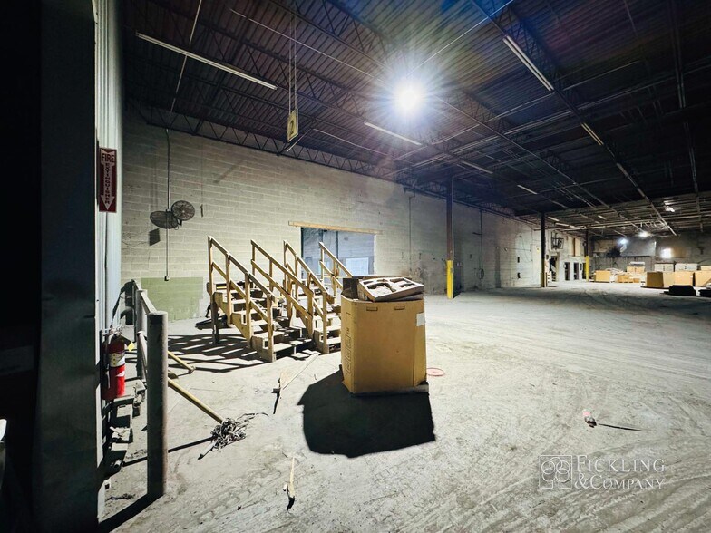 More Photos Of 139 Benjamin Hill Dr, Fitzgerald Warehouse For Sale