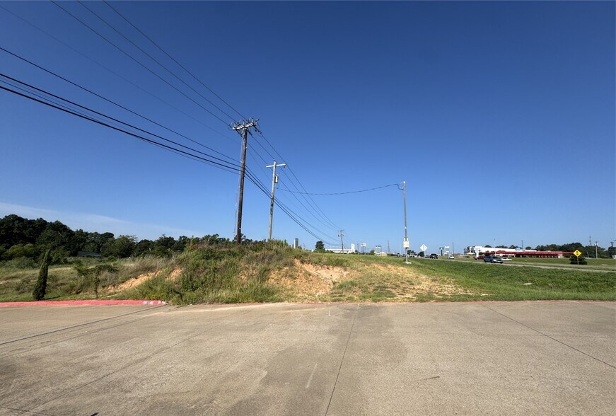 More Photos Of 2800 S Loop 256, Palestine Land For Sale