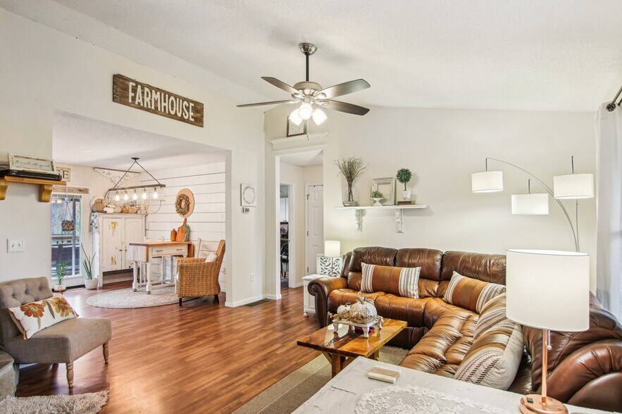 More Photos Of 354 Ivy Ridge Cir, Sylva Specialty For Sale