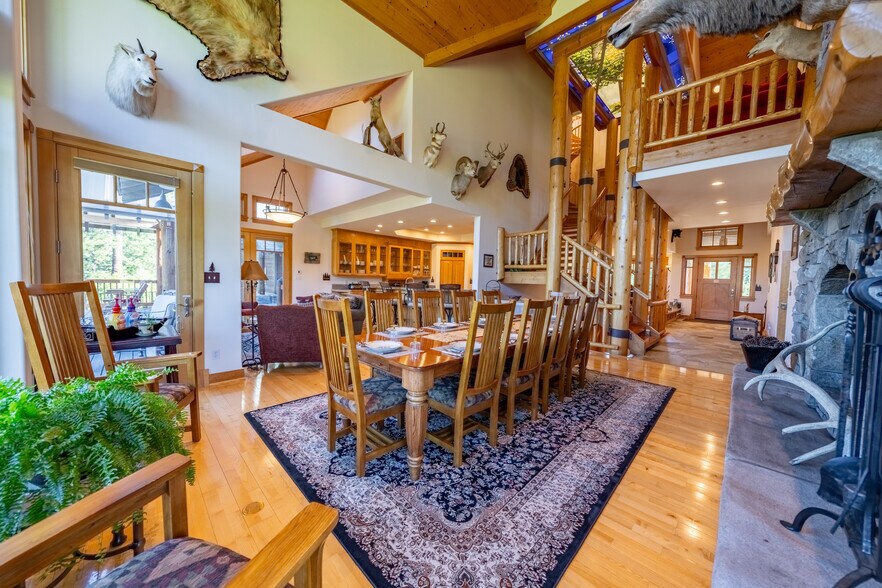 More Photos Of 135 Squire Ln S, Trout Creek Hospitality For Sale