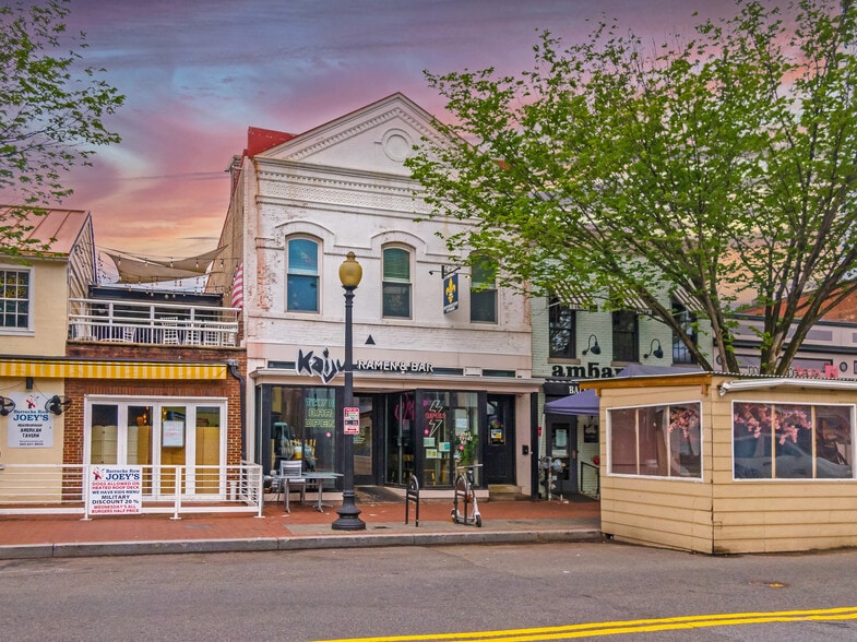 More Photos Of 525 8th St SE, Washington Storefront For Lease