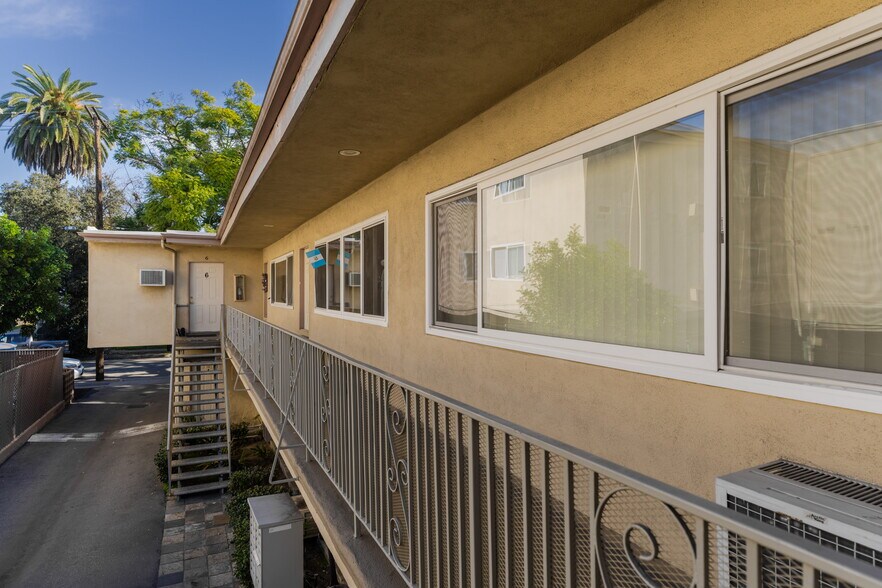More Photos Of 425 N Garfield Ave, Pasadena Apartments For Sale