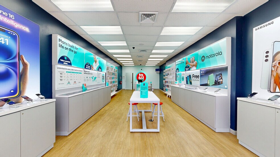 More Photos Of 3226-3238 Greenmount Ave, Baltimore Storefront For Sale