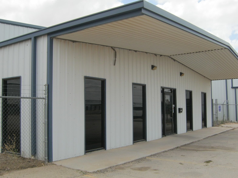 Primary Photo Of 2901 S County Road 1255, Midland Warehouse For Lease