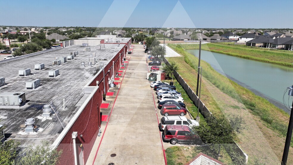 More Photos Of 1853 Pearland Pky, Pearland Unknown For Sale