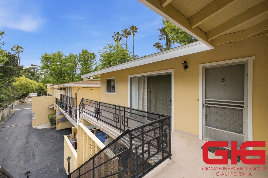 More Photos Of 570 N Madison Ave, Pasadena Apartments For Sale