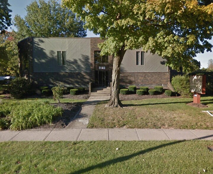 More Photos Of 3140 E Broad St, Bexley Office For Lease