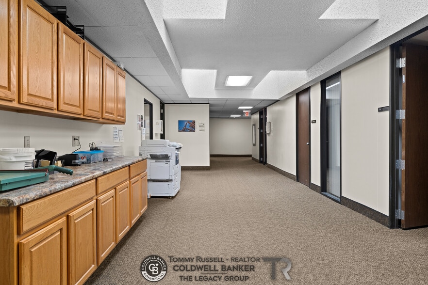 More Photos Of 800 Werner Ct, Casper Office For Sale