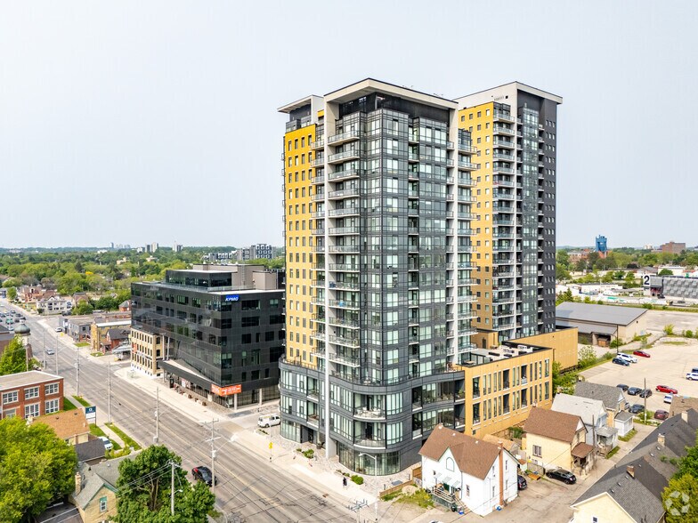 More Photos Of 100 Victoria St S, Kitchener Apartments For Lease