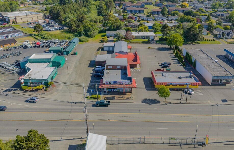 More Photos Of 1195 Newmark Ave, Coos Bay Storefront Retail Residential For Sale