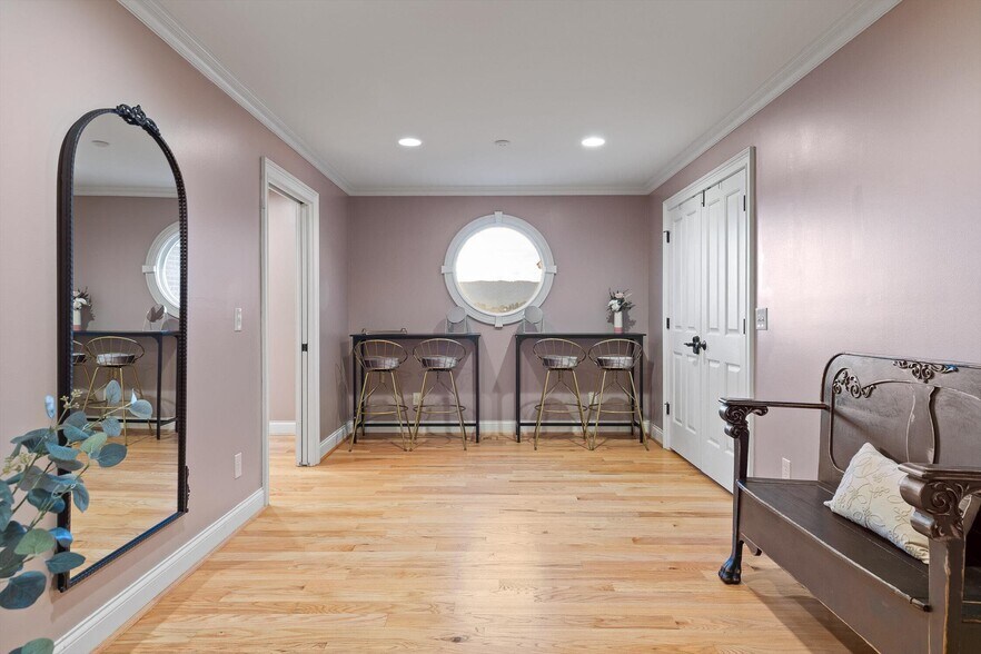 More Photos Of 1020 Thomas Rd, Benton Multifamily For Sale