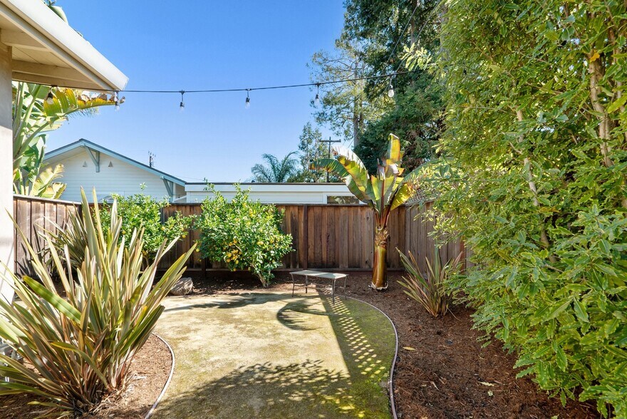 More Photos Of 420 Capitola Road Ext, Santa Cruz Apartments For Sale