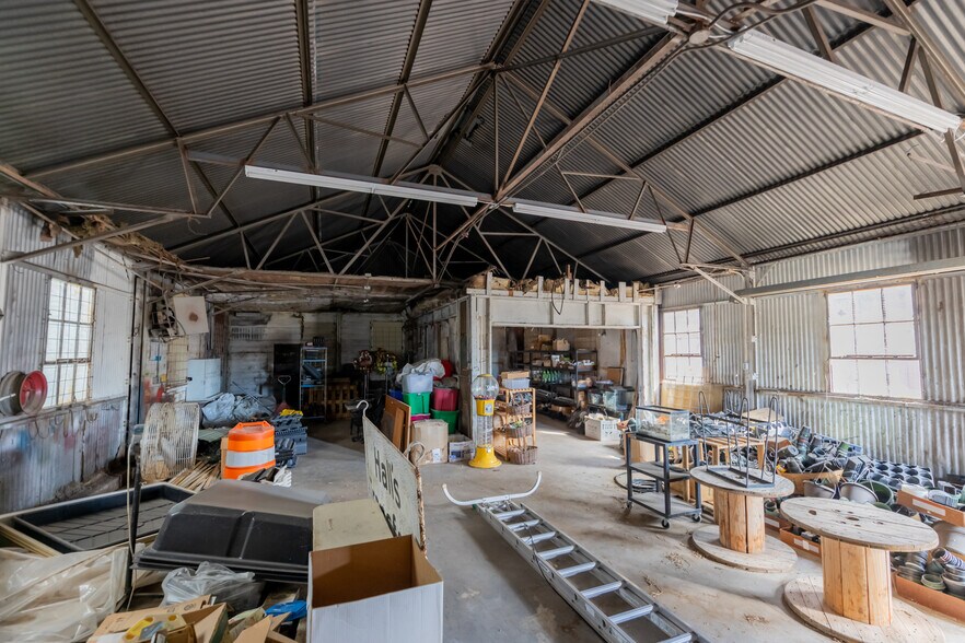 More Photos Of 221 N Cleveland Ave, Cushing Department Store For Sale