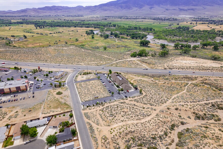 More Photos Of 5 Pine Cone Rd, Dayton Office For Lease
