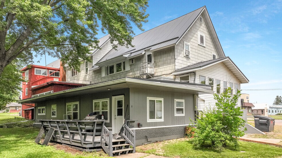 More Photos Of 106 S Harding St, Owen Apartments For Sale