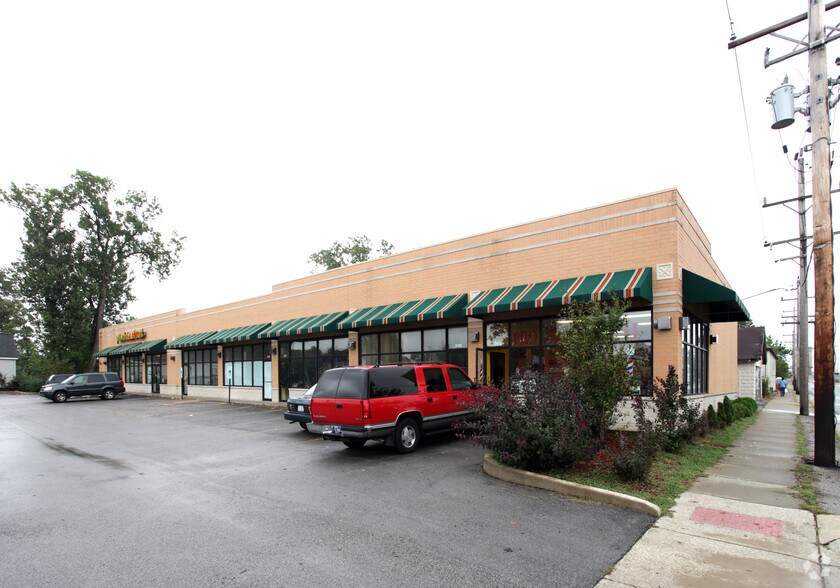 More Photos Of 503-515 153rd St, Phoenix Storefront For Sale