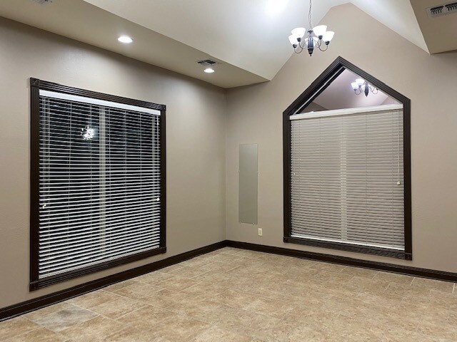 More Photos Of 15303 Huebner Rd, San Antonio Office For Lease