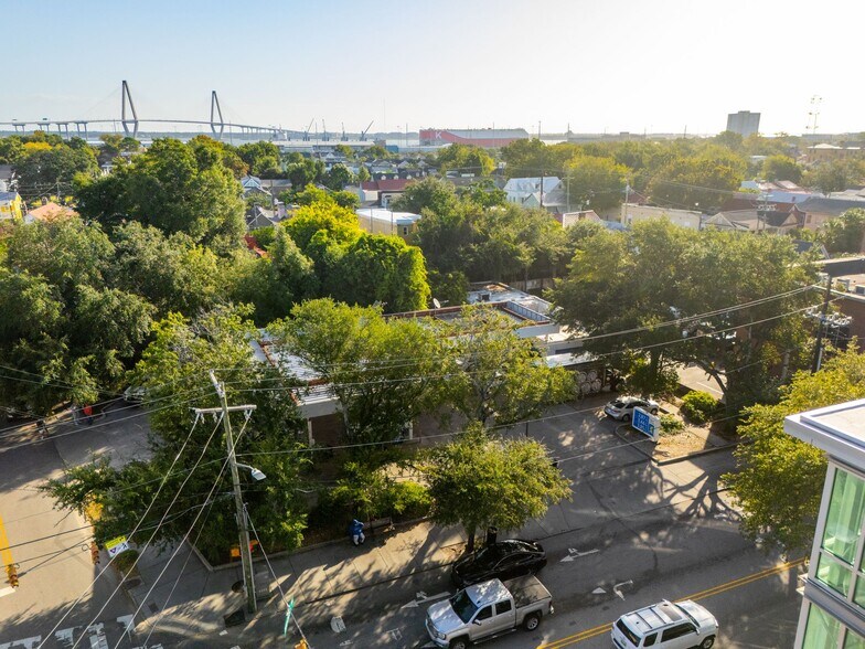 More Photos Of 420 Meeting St, Charleston General Retail For Sale
