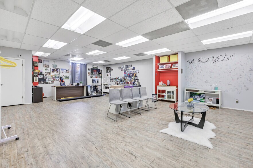 More Photos Of 450 Monroe Tpke, Monroe Unknown For Lease