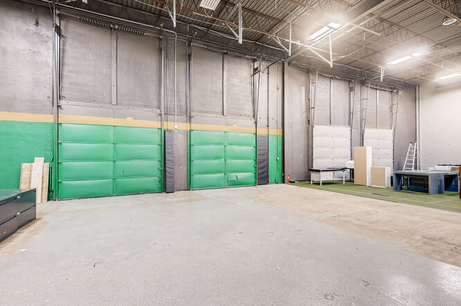 More Photos Of 4721 Ironton St, Denver Warehouse For Lease