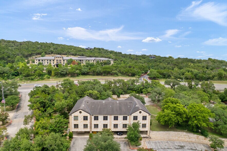 More Photos Of 4407 Bee Caves Rd, West Lake Hills Medical For Sale