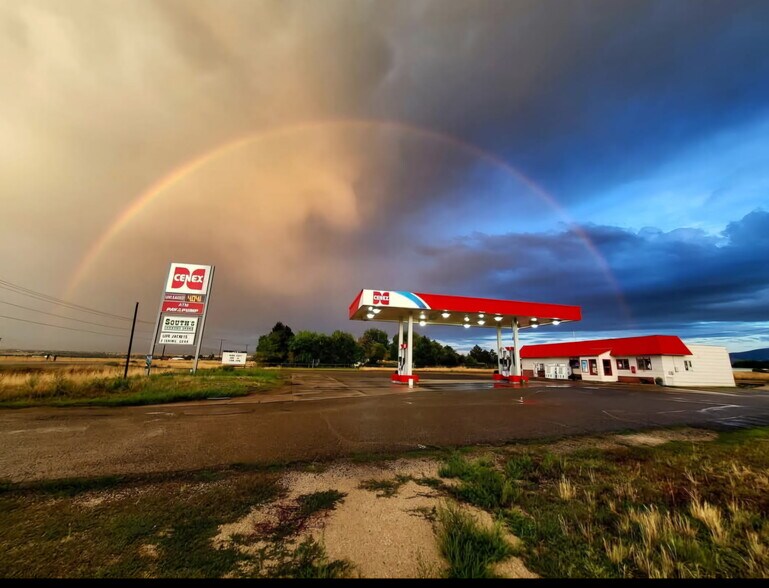 More Photos Of 3105 York Rd, Helena Convenience Store For Sale