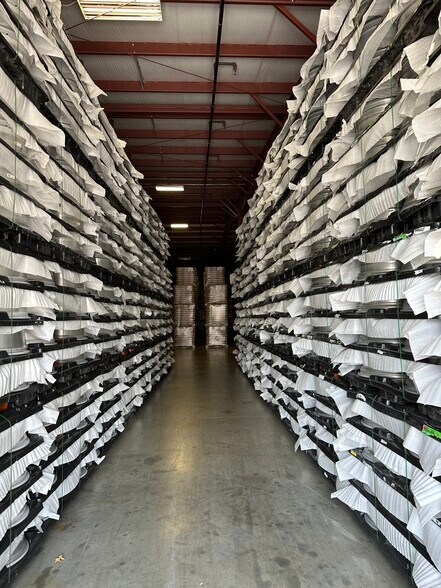 More Photos Of 8464 N 600 E, Hope Warehouse For Lease