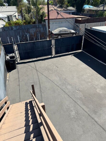More Photos Of 5514-5516 Cahuenga Blvd, North Hollywood Storefront Retail Residential For Sale