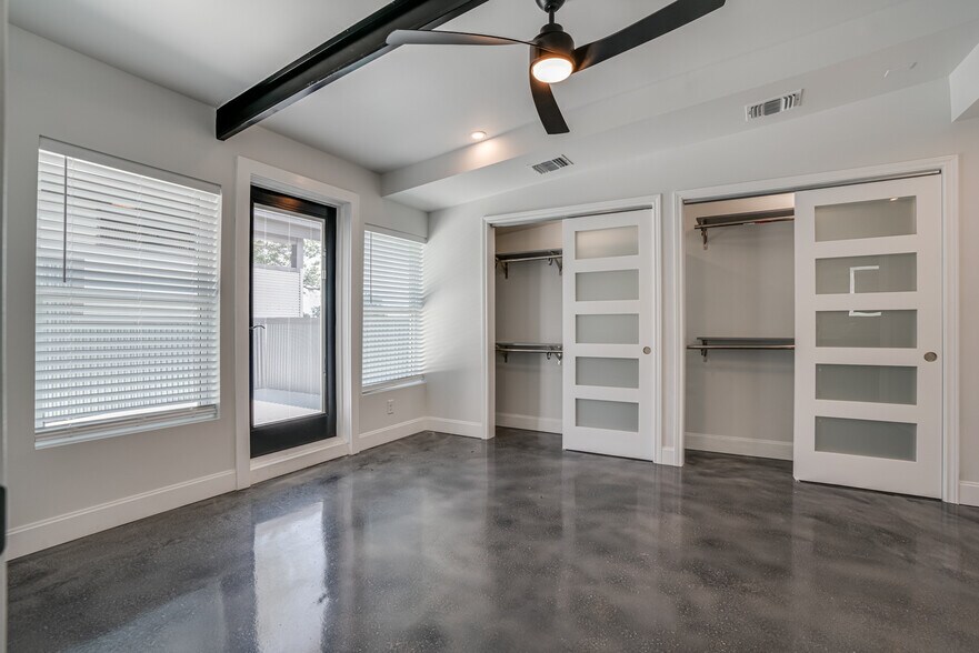 More Photos Of 811 Montana St, San Antonio Apartments For Sale