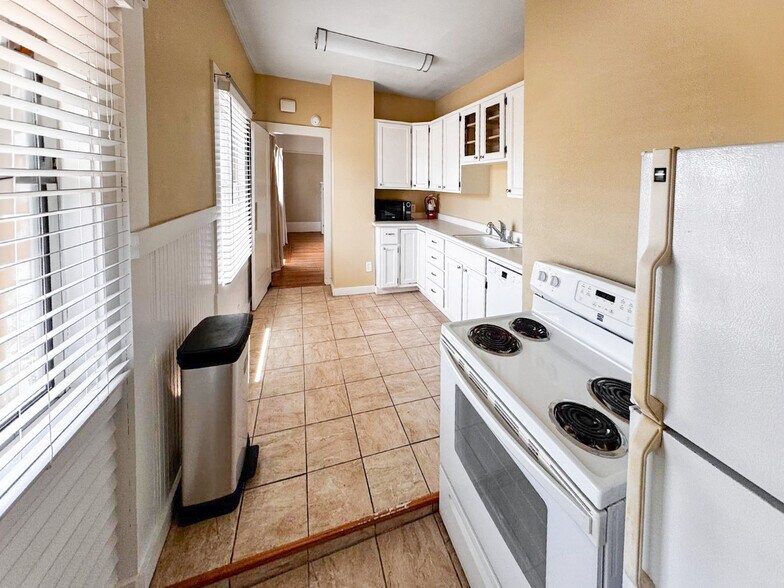 More Photos Of 2722-2730 T St, Sacramento Apartments For Sale