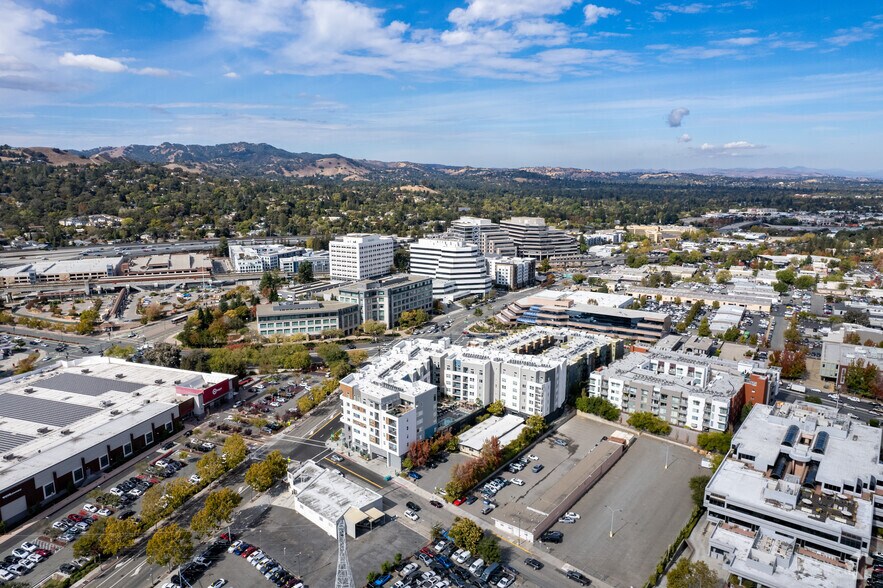 More Photos Of 1910 N Main St, Walnut Creek Apartments For Lease