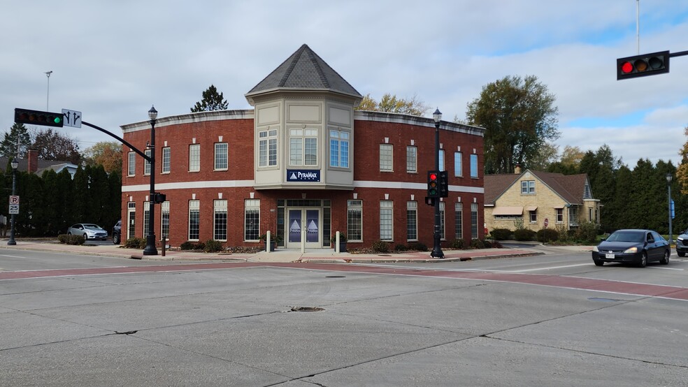 Primary Photo Of 1150 Washington St, Grafton Office For Lease